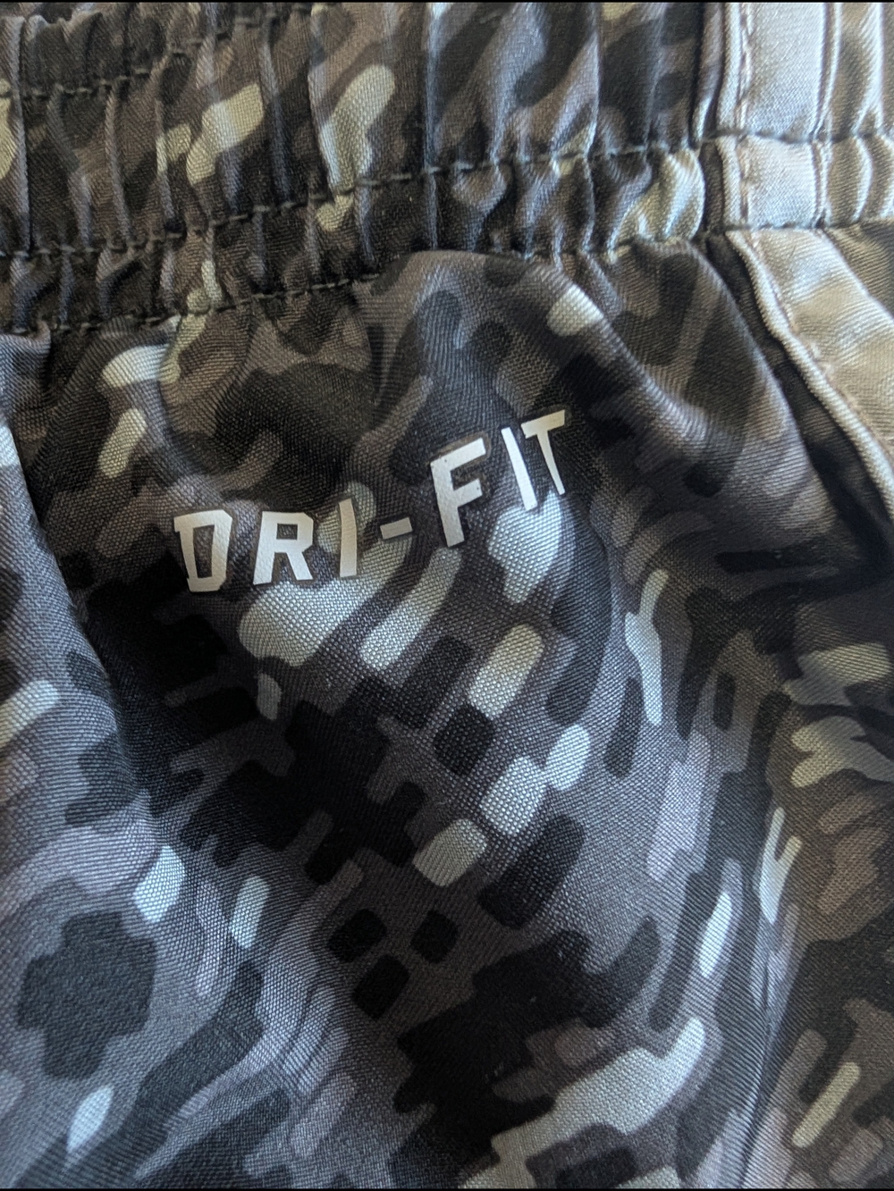 Nike Women’s Black/Gray Dri-FIT Running Shorts Size Medium - Picture 7 of 8
